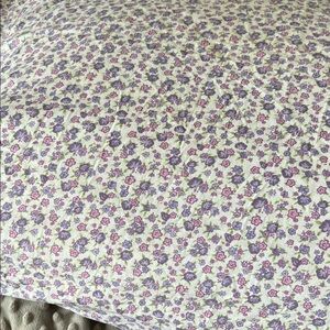 Floral 100% Cotton Fitted Crib Sheet in Purple and Pink on White